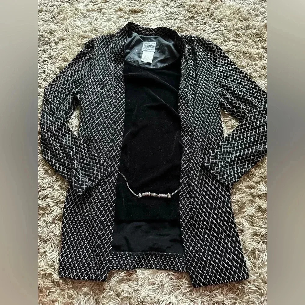 R and m Richard’s size 6p glittery blouse